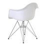 Cadeira-Eames-Eiffel-com-Braco-Polipropileno-cor-Branco-Base-Cromada---44921