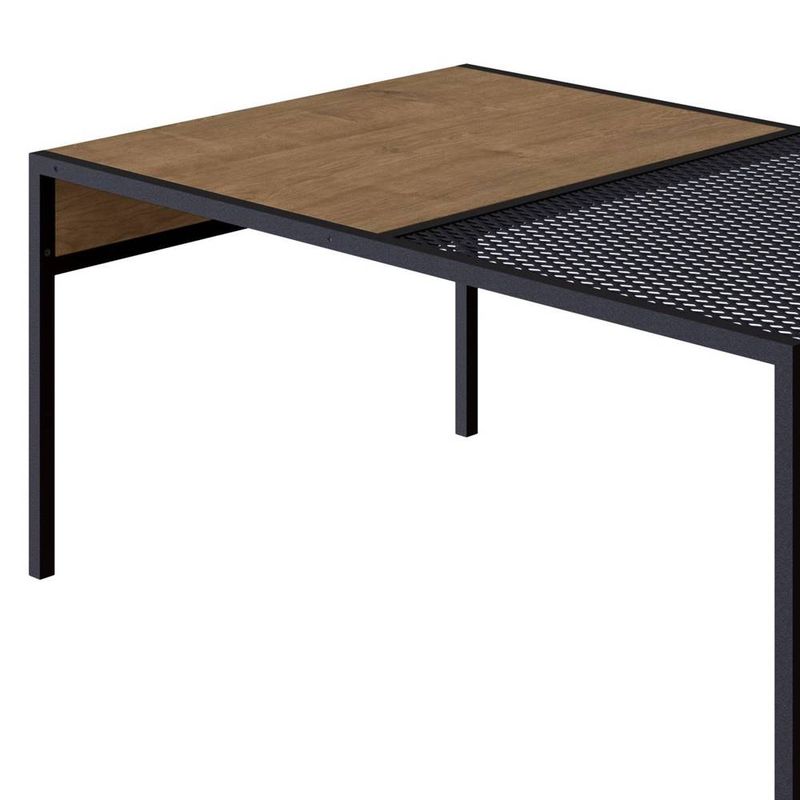 mesa de centro seult metade do tampo em madeira e metade em aço na cor preto